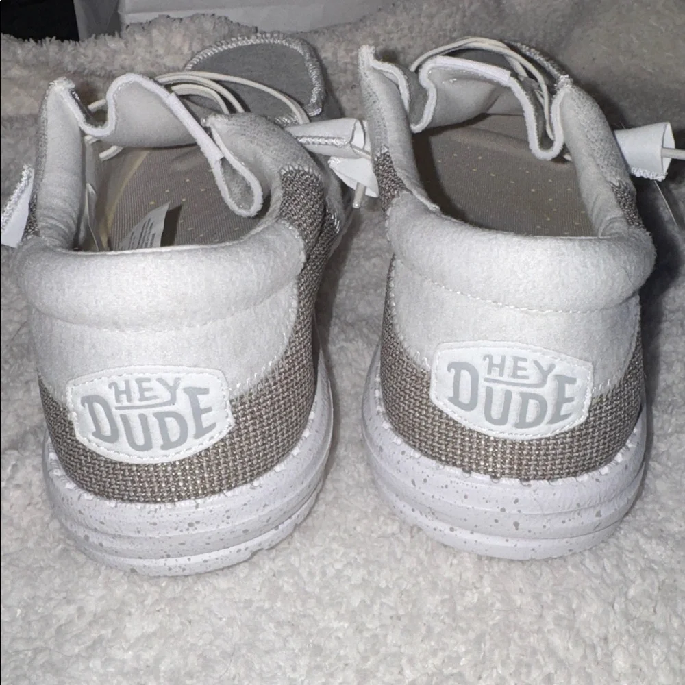 Men’s Hey Dude’s Wally Stitch Optic White 40021-1K3 - Picture 7 of 10